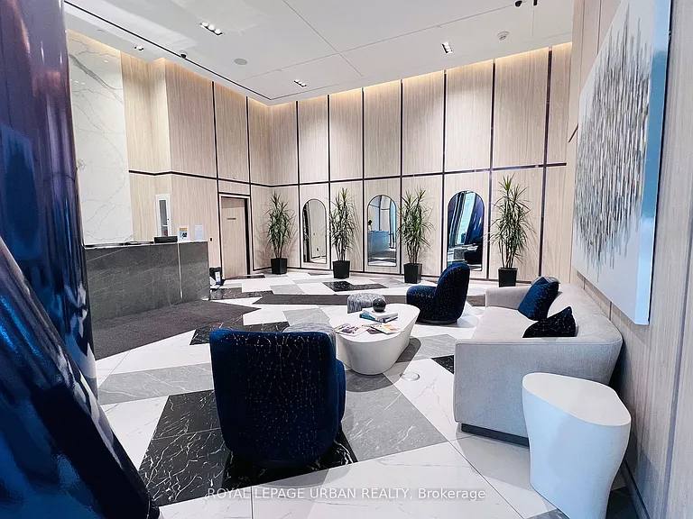 395 Bloor St E #2602 — Photo 7