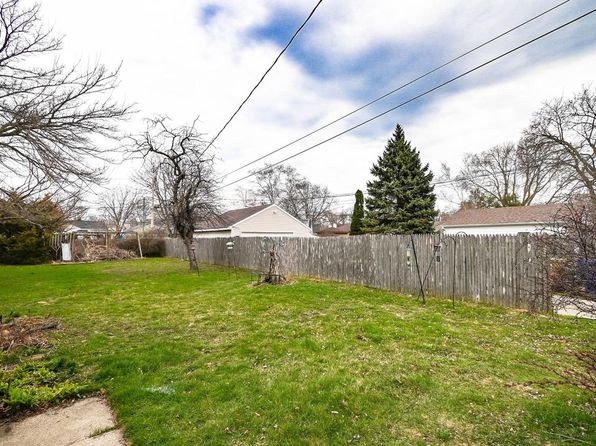 7627 26th AVENUE, Kenosha, WI 53143