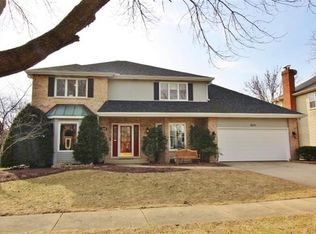 1620 Ambleside Cir, Naperville, IL 60540