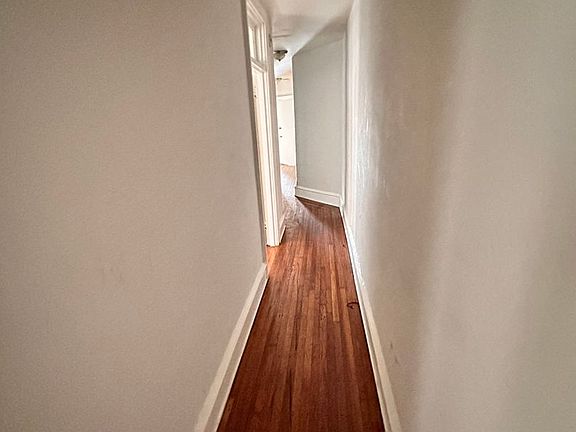 3rd image of 4826-30 Walnut St Floor 4828-2