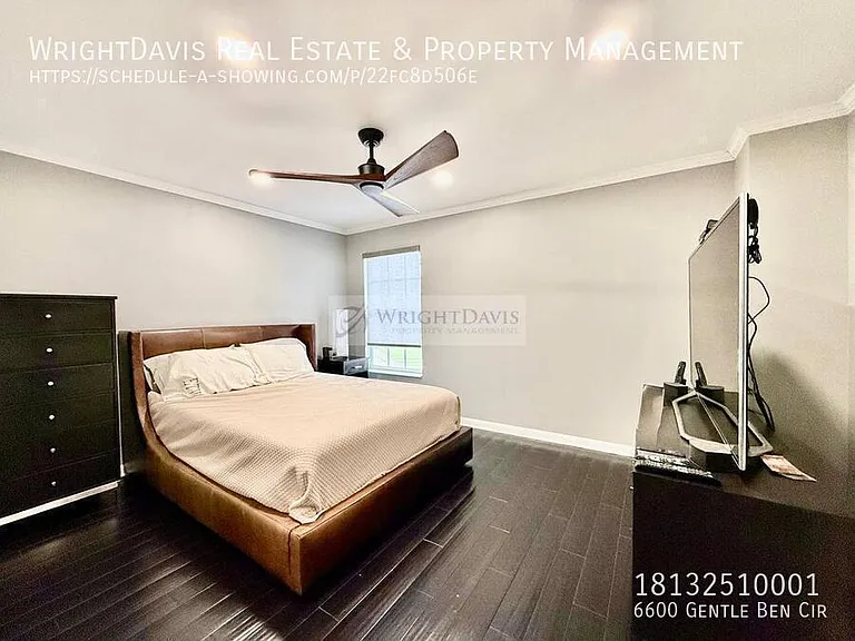 6600 Gentle Ben Cir — Photo 32