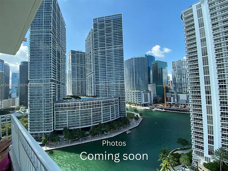 801 Brickell Key Blvd #1704 — Photo 1