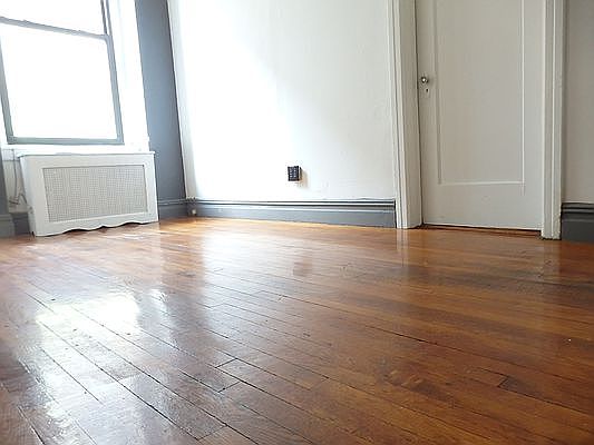 2nd image of 216 Thompson St APT 3F