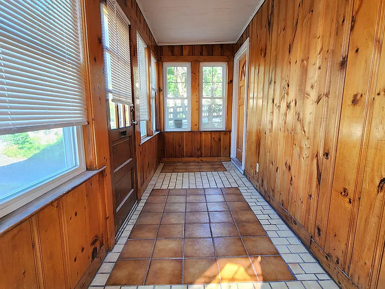91 Piggott Rd — Photo 17