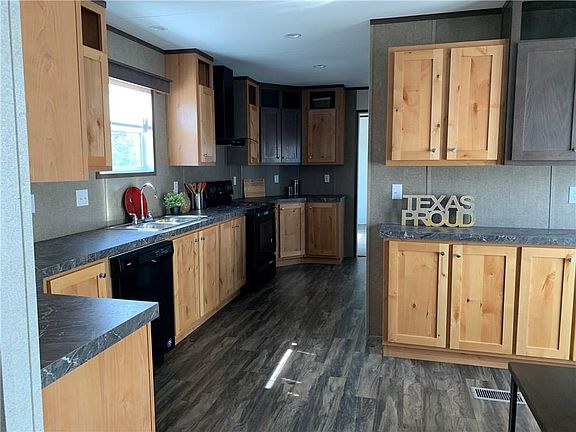 5th image of 220 China Garden Ln