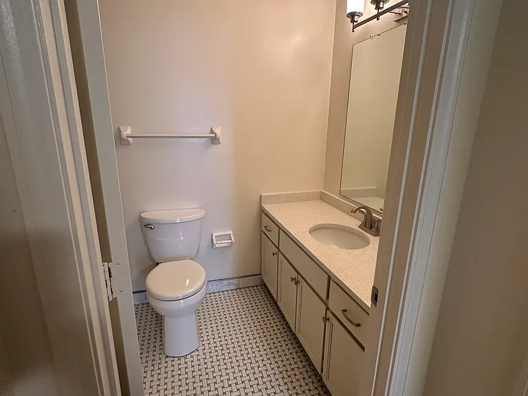 2118 Acklen Ave #21 — Photo 33