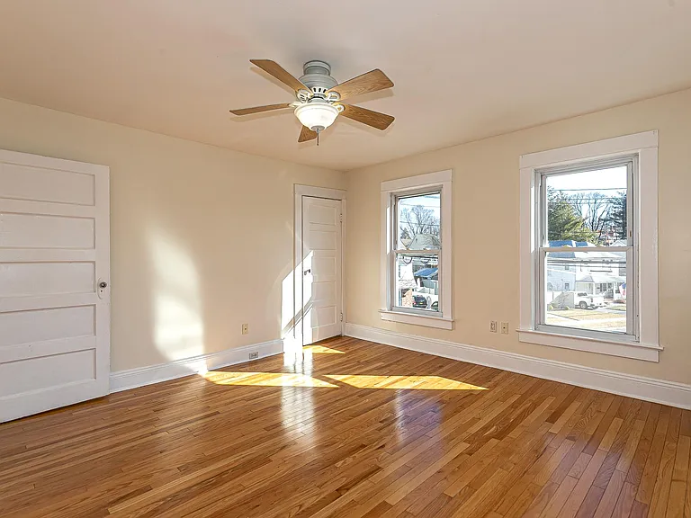 114 Lexington Ave #2 — Photo 6