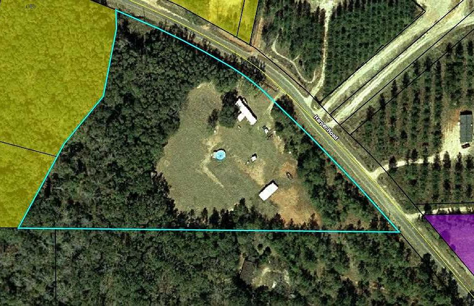 2nd image of 268 SE Harper Rd