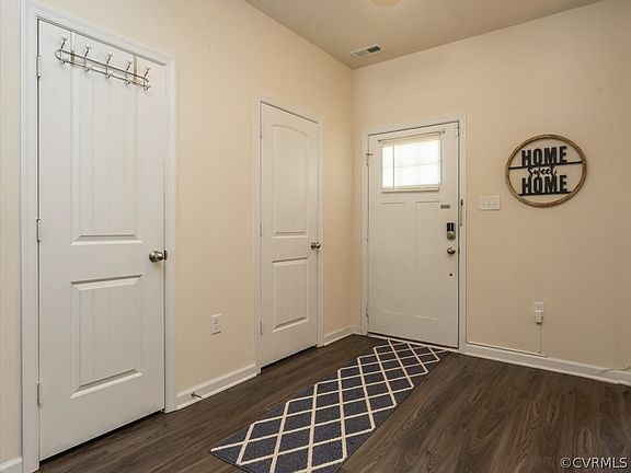 4th image of 6940 Seven Kings Cir