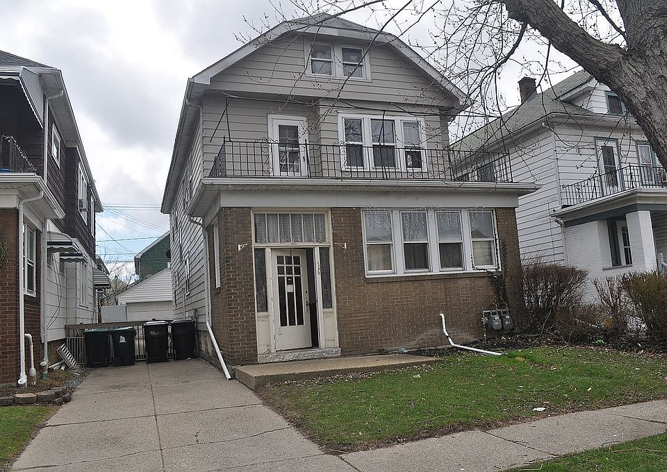 1st image of 144 Victoria Blvd