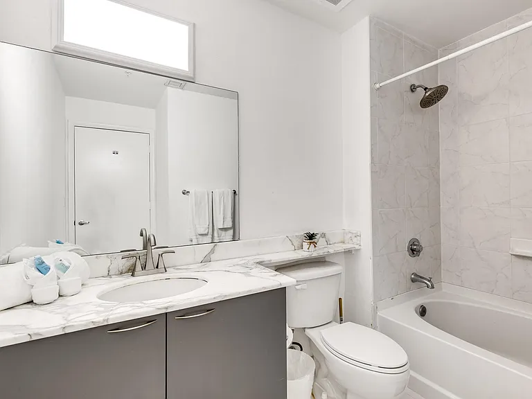 234 NE 3rd St #2208 — Photo 6