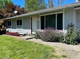 242 Stanford Way, Grants Pass, OR 97527