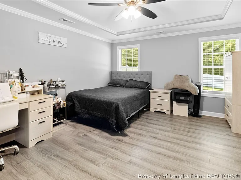 5608 Duncan St — Photo 13