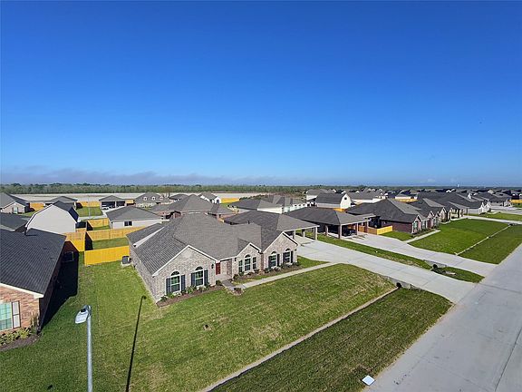 5th image of 3514 Purlin St