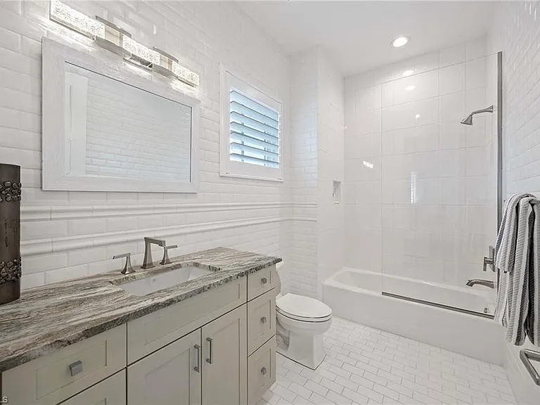 9171 Mercato Ln — Photo 30