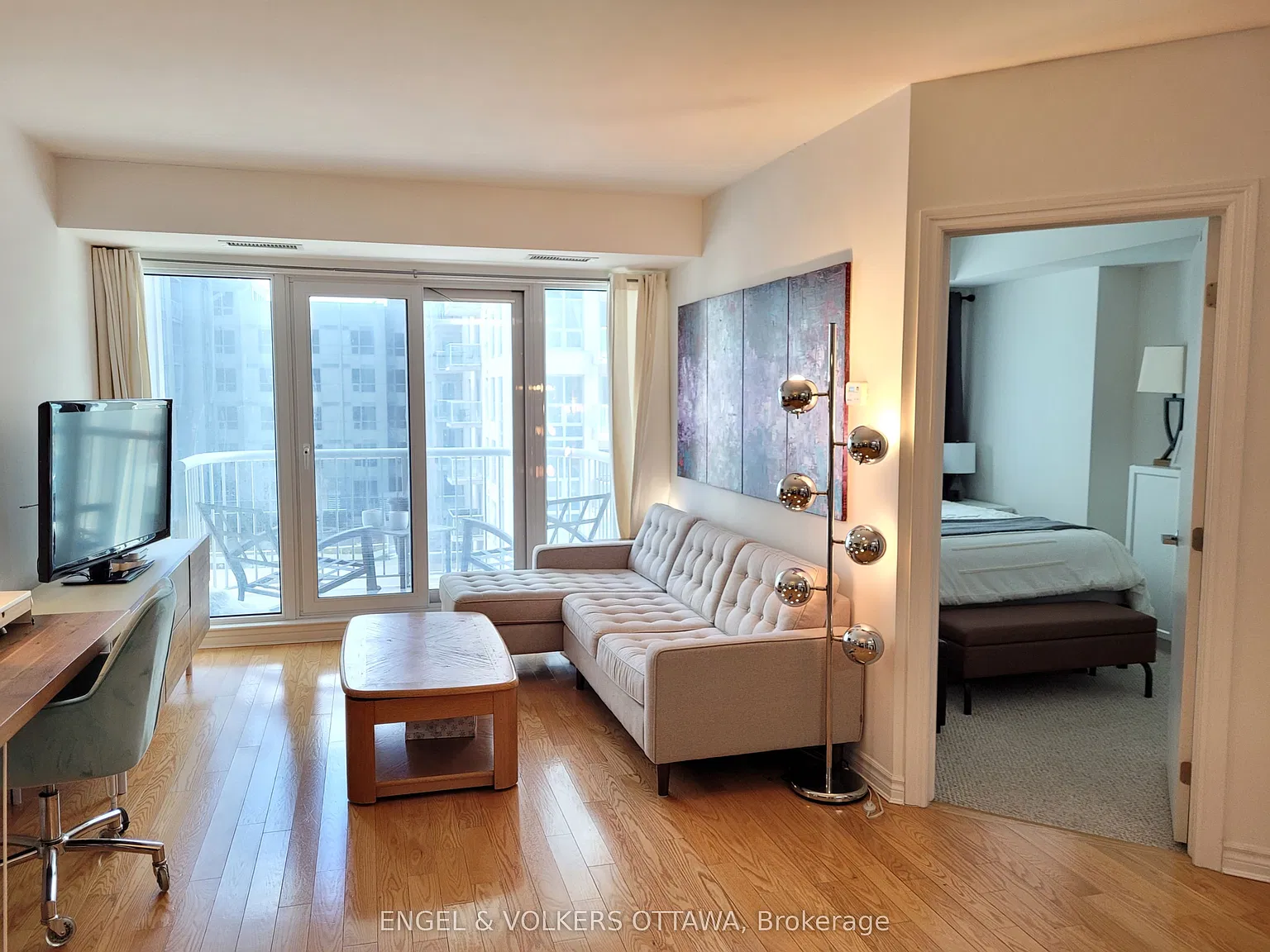 1 bed, $2,000 — Photo 4