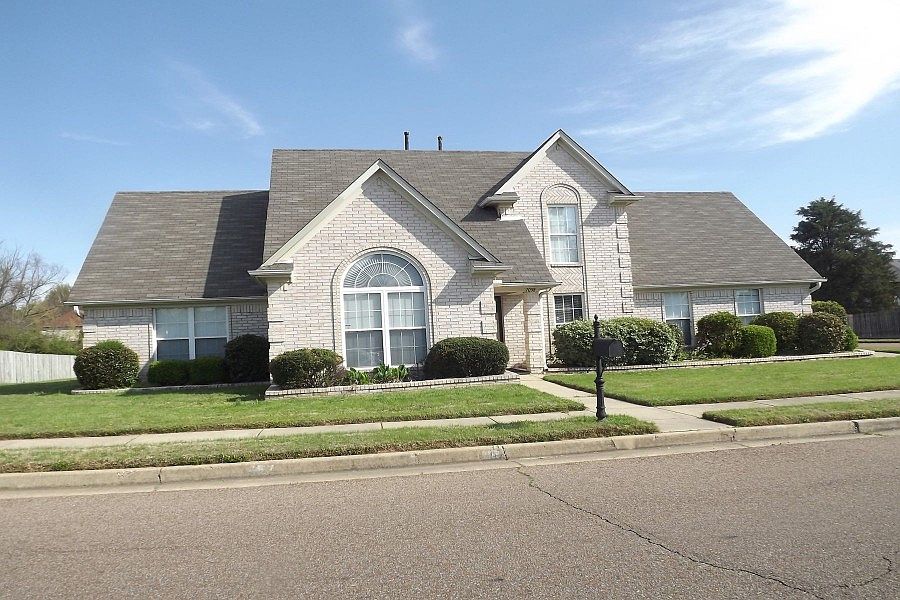 1st image of 7058 Fernbank Ln