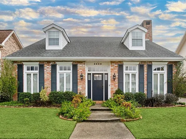 2909 Debouchel Blvd, Meraux, LA 70075