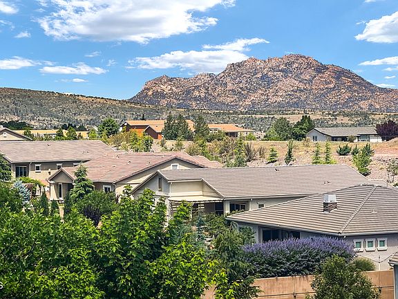 4th image of 1748 Trinity Rose Dr