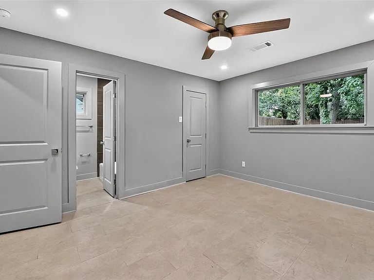 4131 Knotty Oaks Trl — Photo 17