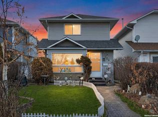 262 Martindale Blvd NE, Calgary, AB T3J3C8
