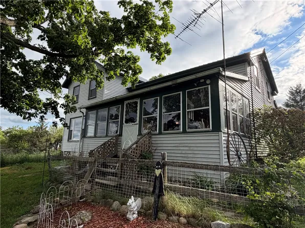 1211 Demunn Rd, Beaver Dams, NY 14812