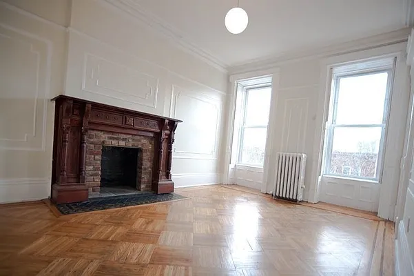 Rented by Realty Nerd | media 4