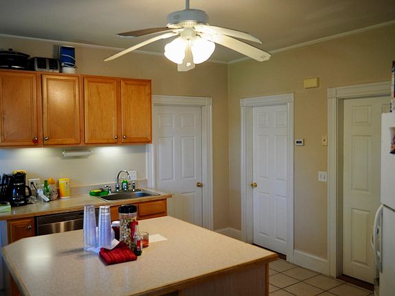 3rd image of 77 Mawney St Floor 2