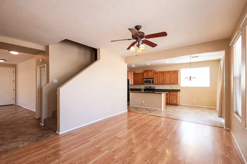 5 bed, 3.0 bath, 2768 sqft, $3,480 — Photo 4