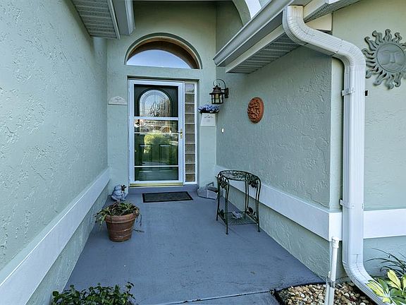 2nd image of 76 Anastasia Lakes Dr