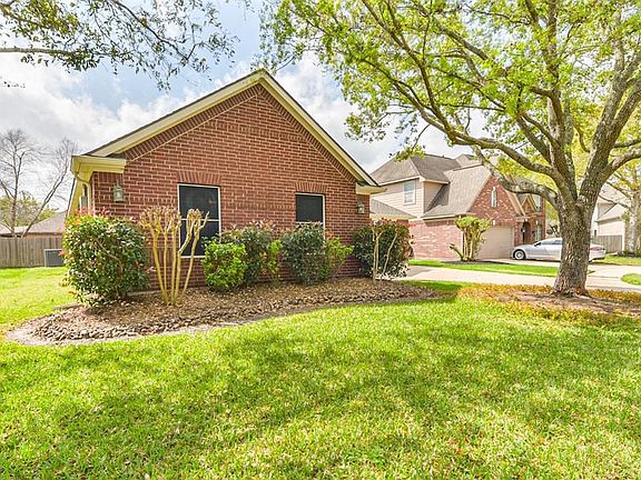 3rd image of 2606 Clay Creek Ct