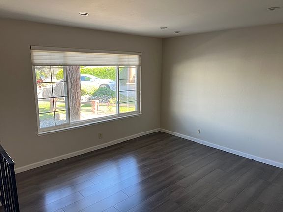 2nd image of 3416 Vance Ct