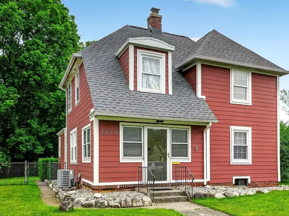 2518 Erskine Blvd, South Bend, IN 46614
