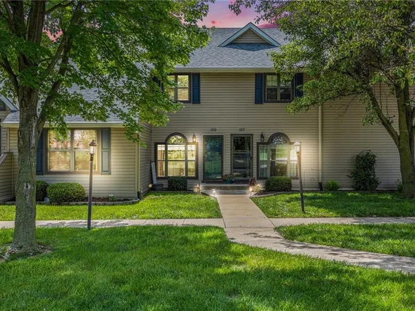 169 Stonebridge Ln, Smithville, MO 64089
