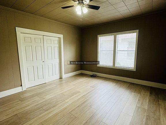 2nd image of 1311 Dequeen Blvd #122003002