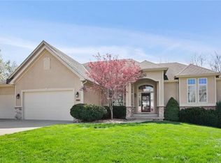 14325 NW 66th Ct, Parkville, MO 64152