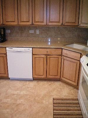 3rd image of 15703 S Old Orchard Ct #1S