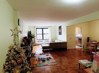 224-24 Union Turnpike #1P, Oakland Gardens, NY