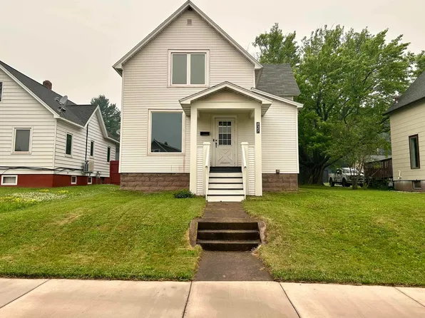 827 9th Ave, Two Harbors, MN 55616