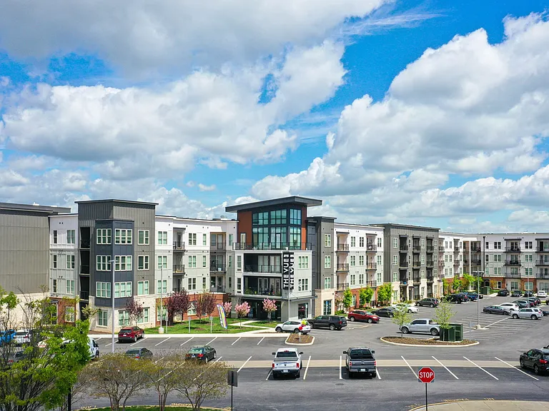 The Vue at Westchester Commons — Photo 21