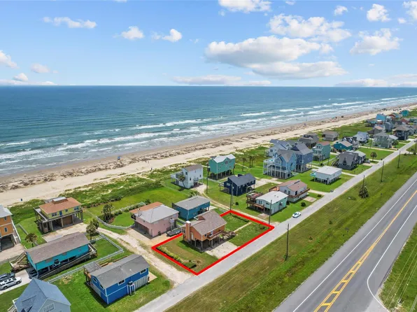 21216 Gulf Dr, Galveston, TX 77554