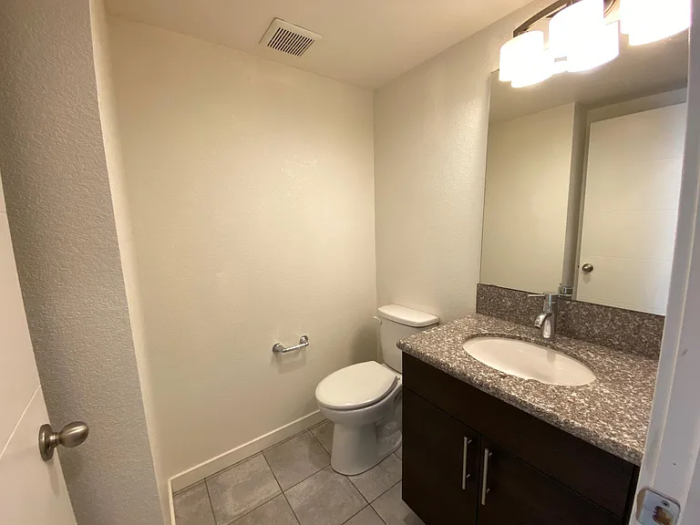 1322 S Coffman St #2 — Photo 11