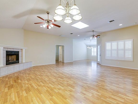 2nd image of 4217 Green Meadow Dr