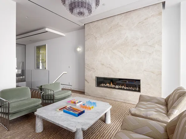 125 West 87th Street image 2 of 27