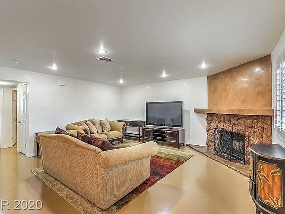 2nd image of 1345 Cinder Rock Dr Unit 101