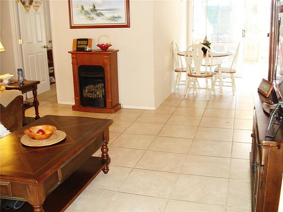 5th image of 48 Dulverton Dr