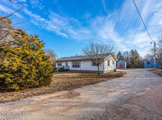 6352 Futurity Dr, Harrah, OK 73045