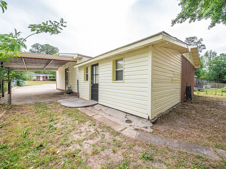 6040 Luna Dr — Photo 19