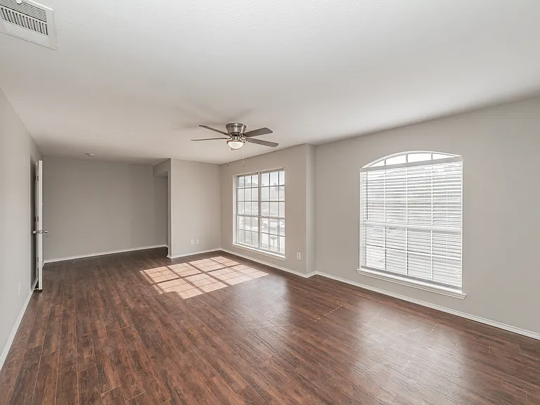 1217 Katy Dr — Photo 38