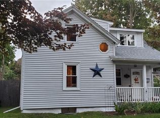 77 Eddy St, Cranston, RI 02920